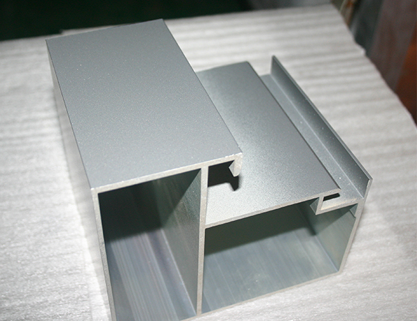 High quality PVDF powder door track aluminum window extrusion profile