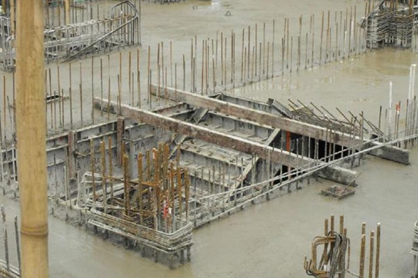 Concreting.